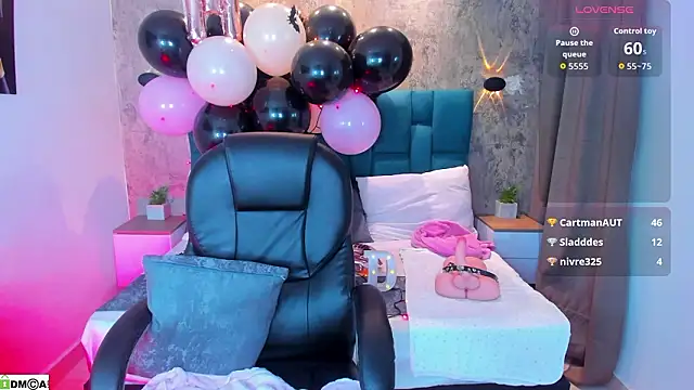 Bellavelvet_1: онлайн-секс-чат