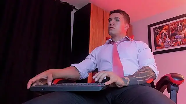 ALPHA_DOMINUS_ – Naživo XXX chat