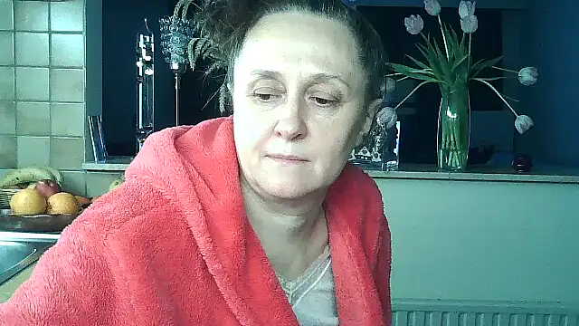 Show modela UllimOhi_ na web-kameri