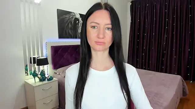 NikaHoney Chat XXX in diretta