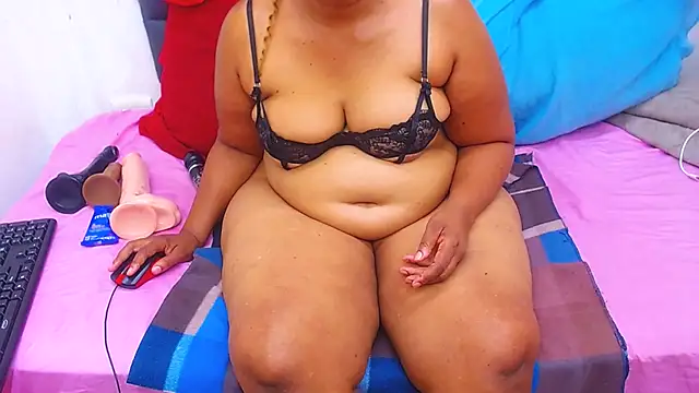 Brookylynbrownxx Show in webcam