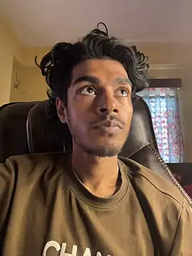 RavenKisses Adlı Modelin Web Kamerası Şovu