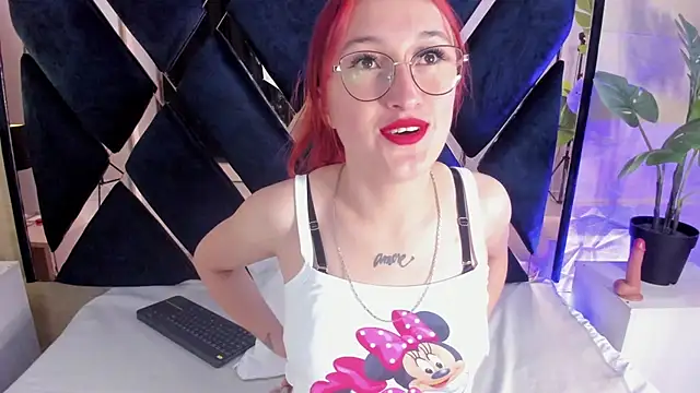 gemma_roberts_ 网络视讯表演