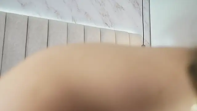 Annyy_Rosse: онлайн-секс-чат