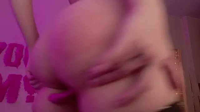 دردشة Miss_Mia_Murr الجنسية المباشرة