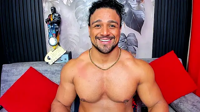 دردشة MikeEstevess الجنسية المباشرة