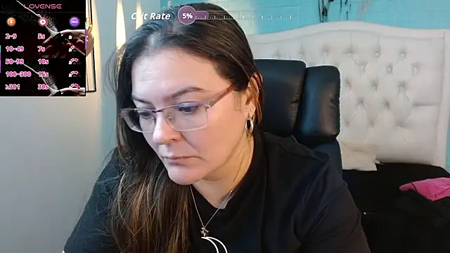 MsJossie Adlı Modelin Canlı XXX Sohbeti