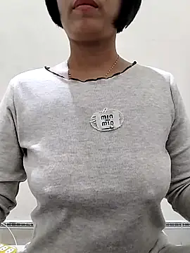 love_sexy090 élő XXX-chatje