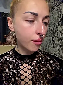 kylie_blck  现场XXX聊天