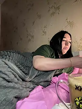 Naughtbaby_2025 Obrolan Langsung XXX