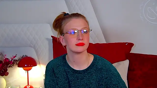 BeatriceBinoche élő XXX-chatje