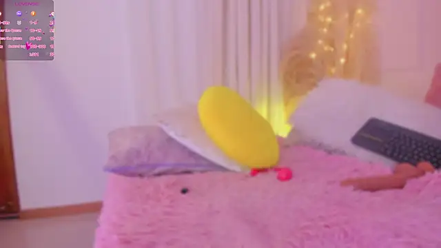 Онлайн чат XXX CrystalWw