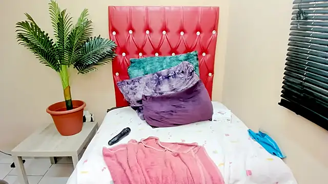 Toxicfantasy4u Adlı Modelin Canlı XXX Sohbeti