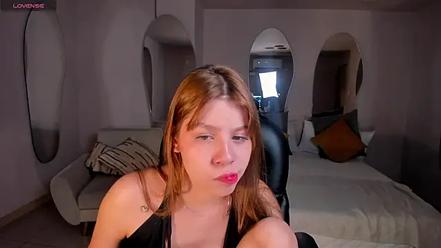 TiffannySins 라이브 XXX 채팅