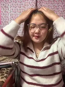 Samsam-006のライブXXXチャット