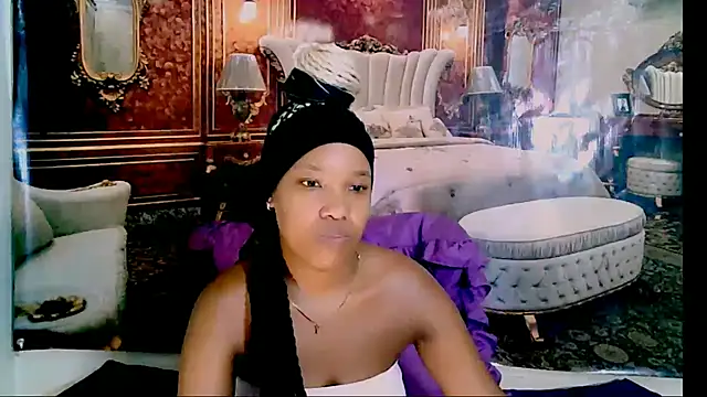 EroticSexyPrada Chat XXX in diretta