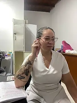 Chatroom XXX en direct de HealingHoney