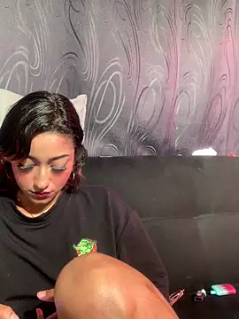 Show de LilithMonette na webcam