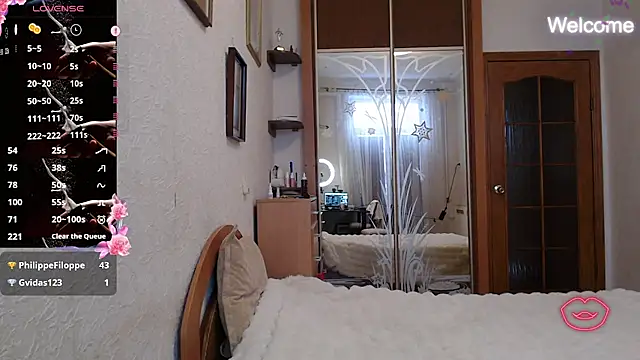 Yevgeshka-Milashka Chat XXX in diretta