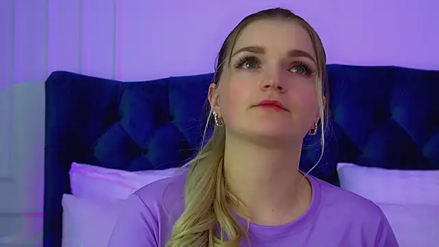 AnnyRaii Live XXX-chat