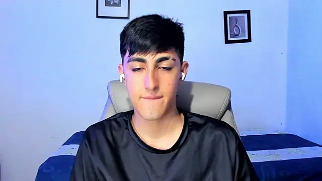 babyted272 live XXX chat