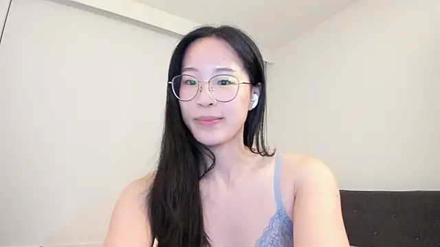 secretgirlfriendxo élő XXX-chatje