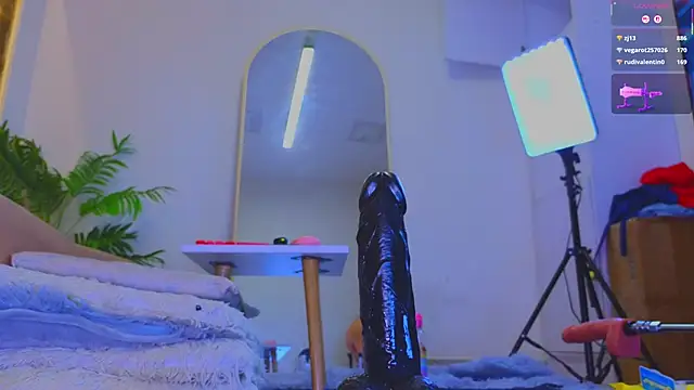 Isa__Blanc 即時 XXX 聊天