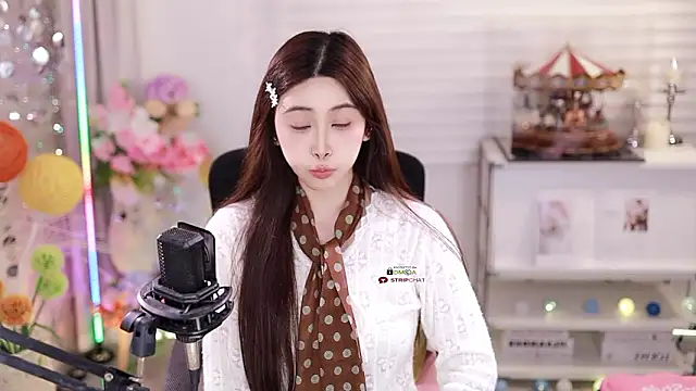 SleepArtist Chat XXX live