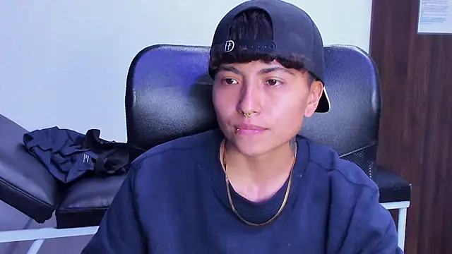 Im_Mathias Chat XXX in diretta