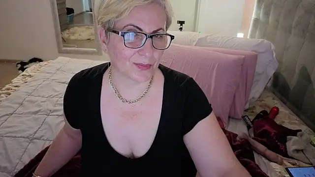 Pumabionda 现场XXX聊天