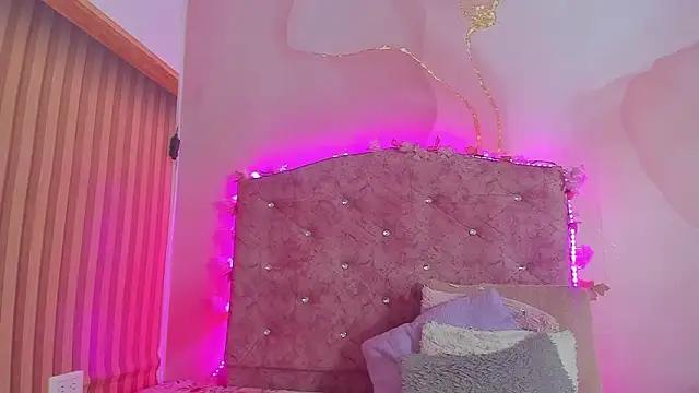 amy__rose__'s Webcam Show