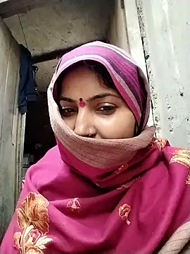 Chatroom XXX en direct de Maidangirl