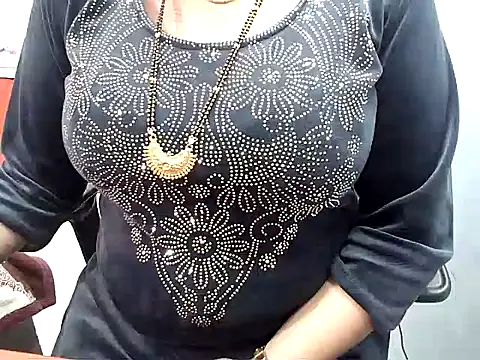 Nagma_housewife 网络视讯表演