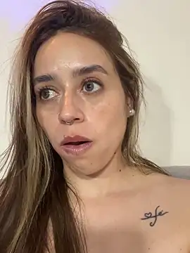 XXX chat uživo modela Natalia_Suarez