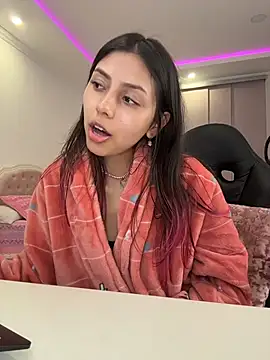 Chatroom XXX en direct de MissBecka_