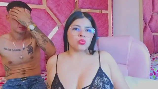 Irina_and_Max's Live XXX Chat