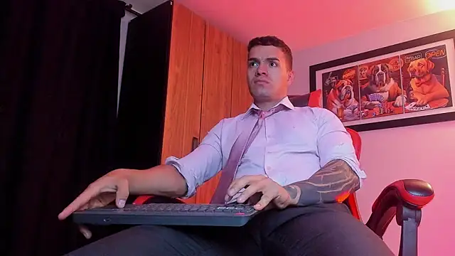 Živý XXX chat ALPHA_DOMINUS_