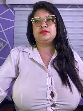 MiiaaJonessn Live XXX chat