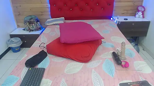 JackyHotBlack webcam show