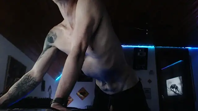 Онлайн чат XXX Boytorent@xh