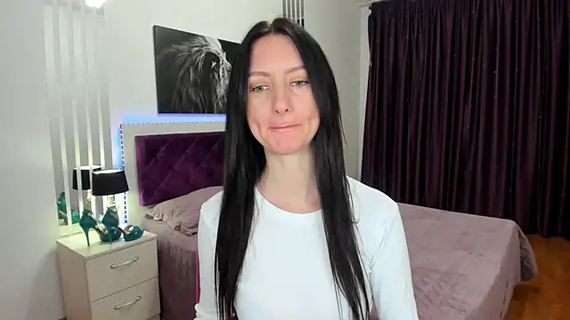 NikaHoney live XXX chat