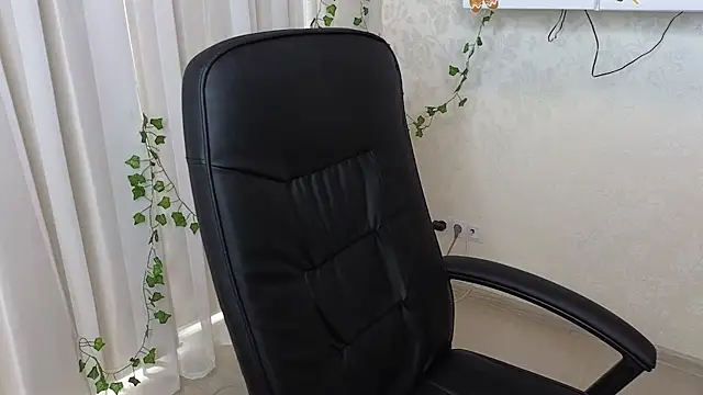 Ulyanix: вебкам-шоу