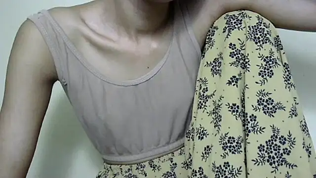 Anu_tiny's Live XXX Chat