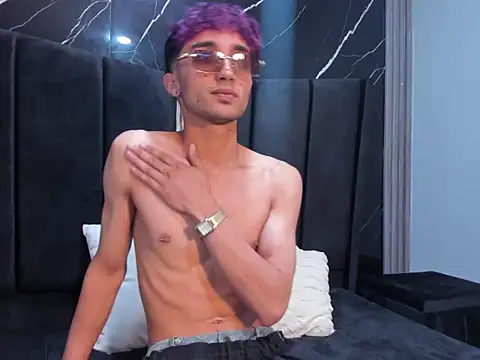 KrisX_hl's Live XXX Chat