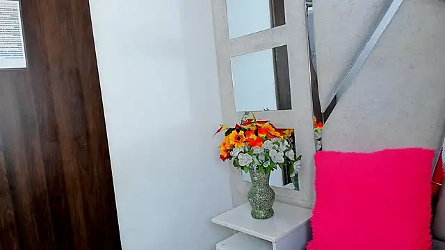 Alana_Hotterr live XXX chat