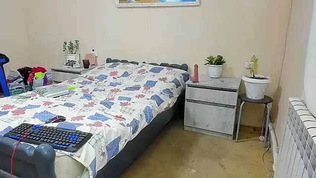 دردشة DUSSY_PUSSY الجنسية المباشرة