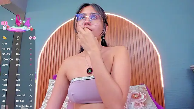 XXX chat uživo modela NayeCloud