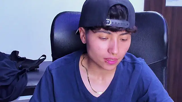 Im_Mathias 라이브 XXX 채팅