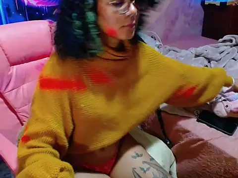 Delliriummm: онлайн-секс-чат