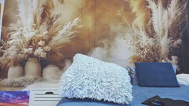 EmaLowe: απευθείας συνομιλία ΧΧΧ